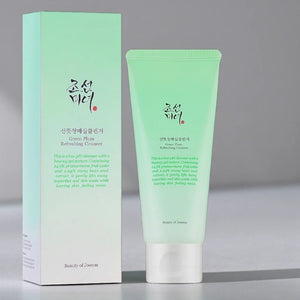 Skin TOGO Beauty of Joseon Green Plum Refreshing Cleanser tube and box in light green packaging.