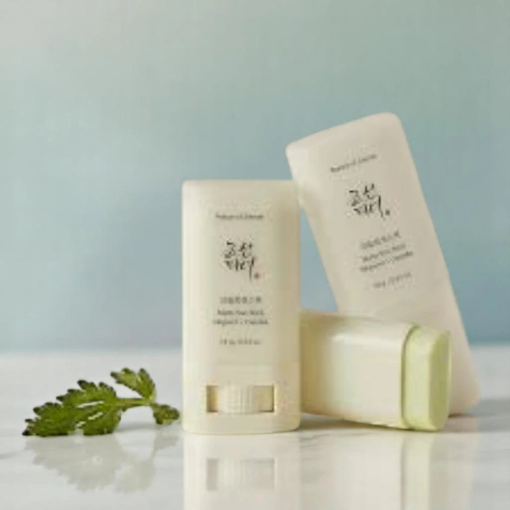 Skin TOGO Beauty of Joseon Matte Sun Stick with mugwort and camellia for oil control and SPF 50+ sun protection.