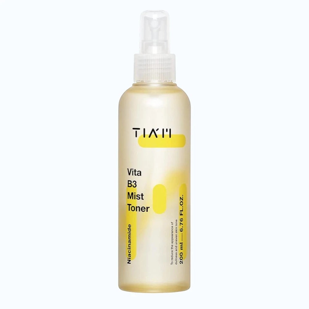 Skin TOGO TIAM Vita B3 Mist Toner in a 200ml spray bottle for brightening and balancing oily skin.
