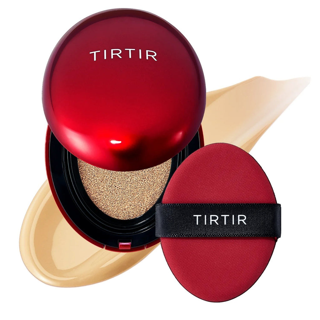 Skin TOGO TIRTIR Mask Fit Red Cushion in shade 22W with a glossy red compact, applicator puff, and foundation swatch.